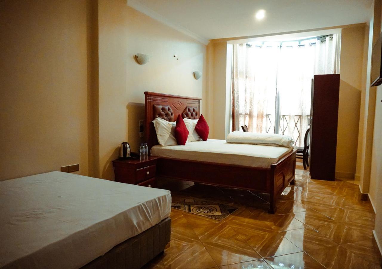 Senator Hotel Аруша Екстериор снимка
